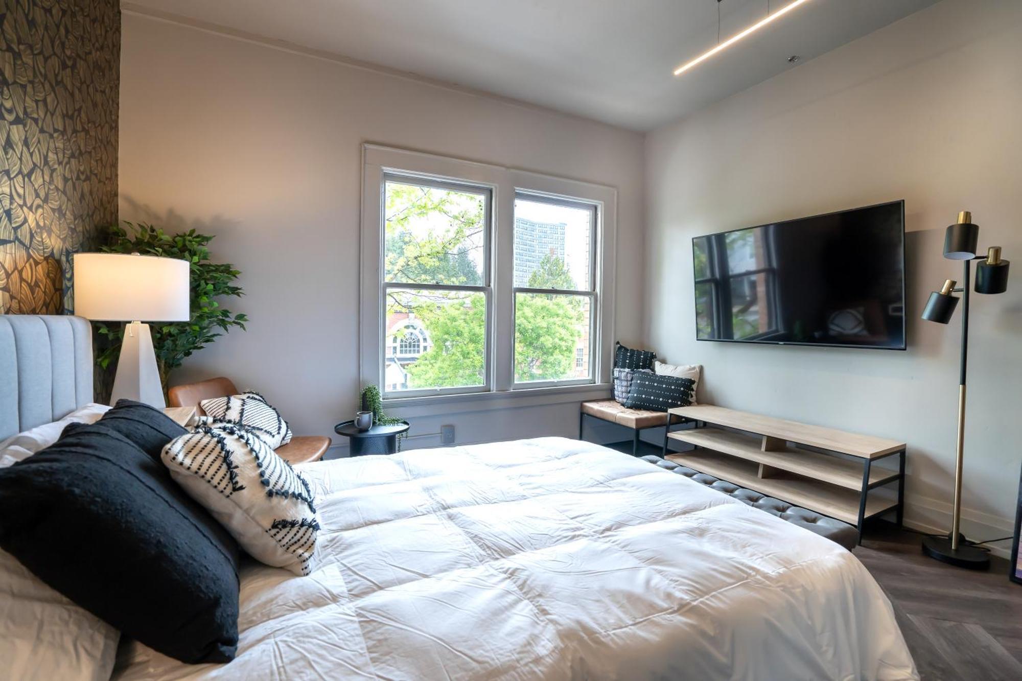 The 505 Eugene Apartment Exterior photo