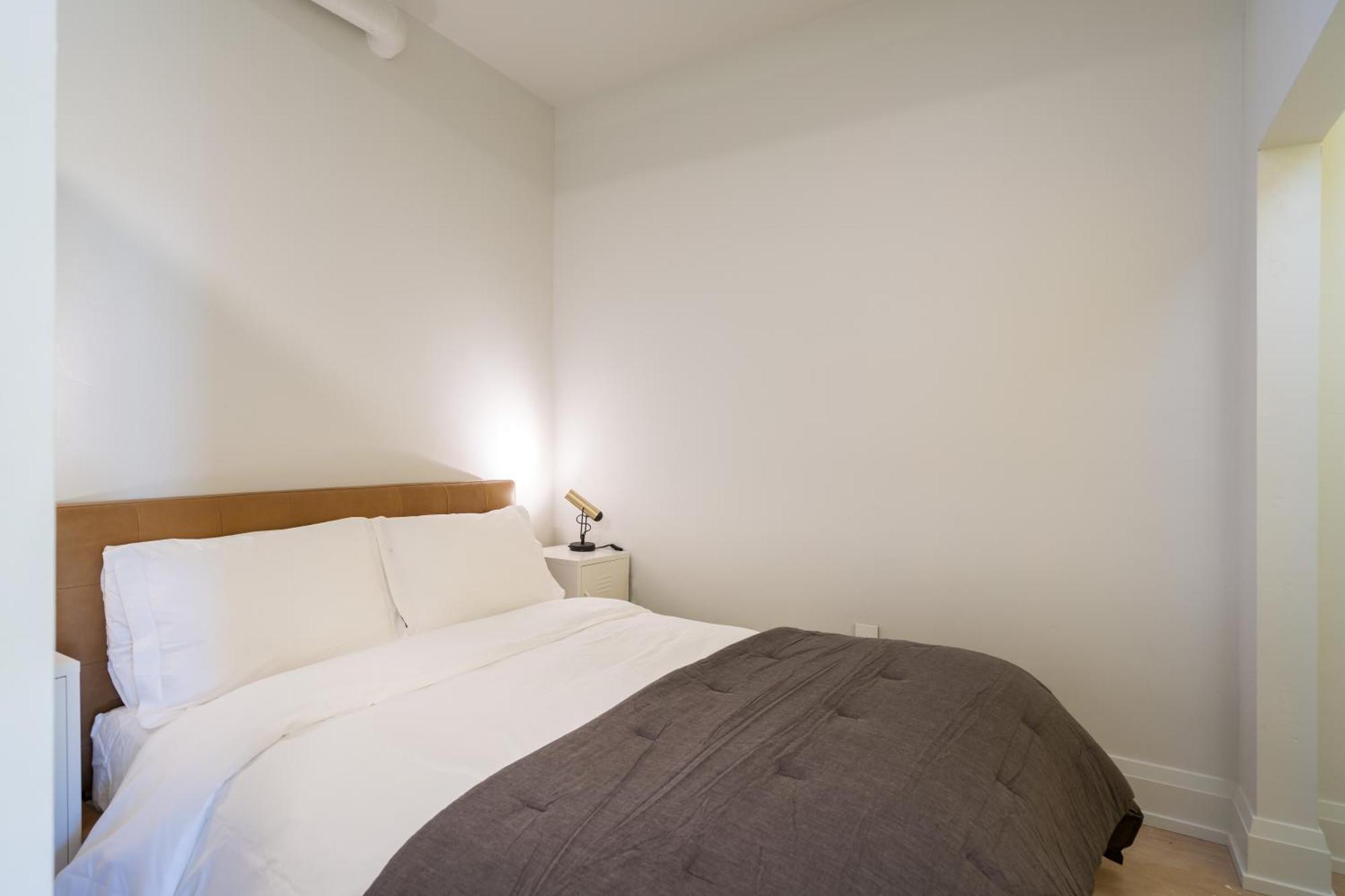 The 505 Eugene Apartment Exterior photo