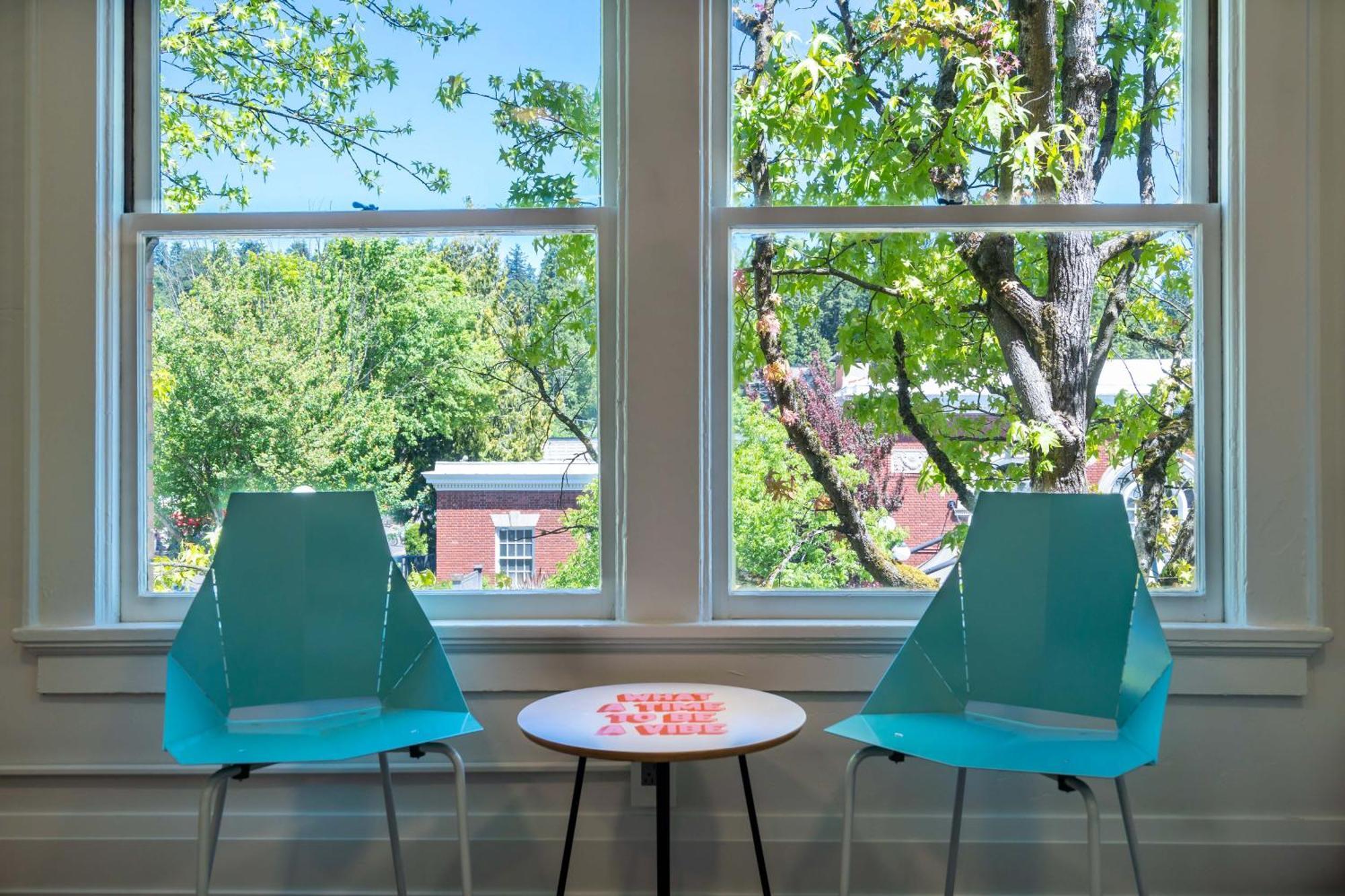 The 505 Eugene Apartment Exterior photo